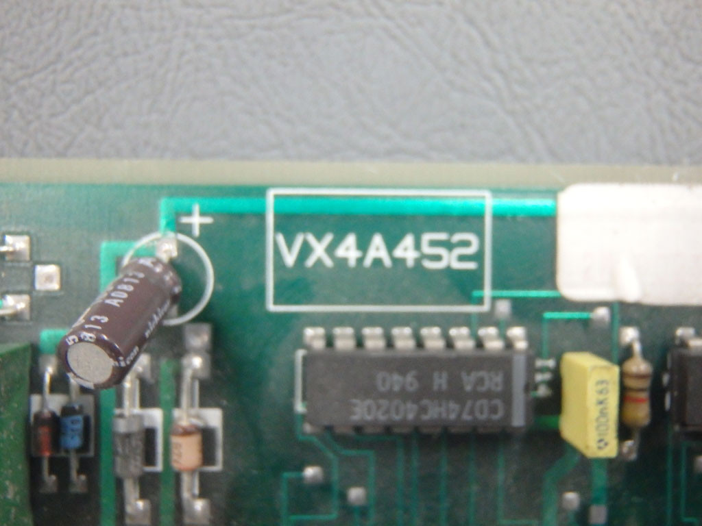 TÉLÉMÉCANIQUE  VX4A452