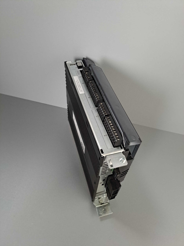 SEW EURODRIVE  MDX61B0008-5A3-4-00