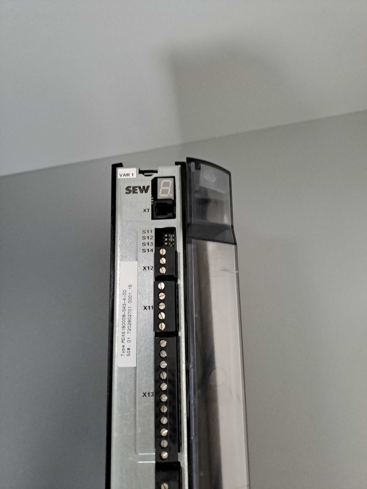 SEW EURODRIVE  MDX61B0008-5A3-4-00