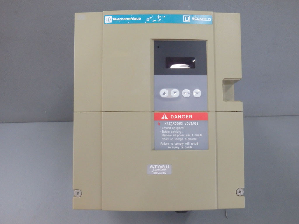 TÉLÉMÉCANIQUE  ATV18U41N4