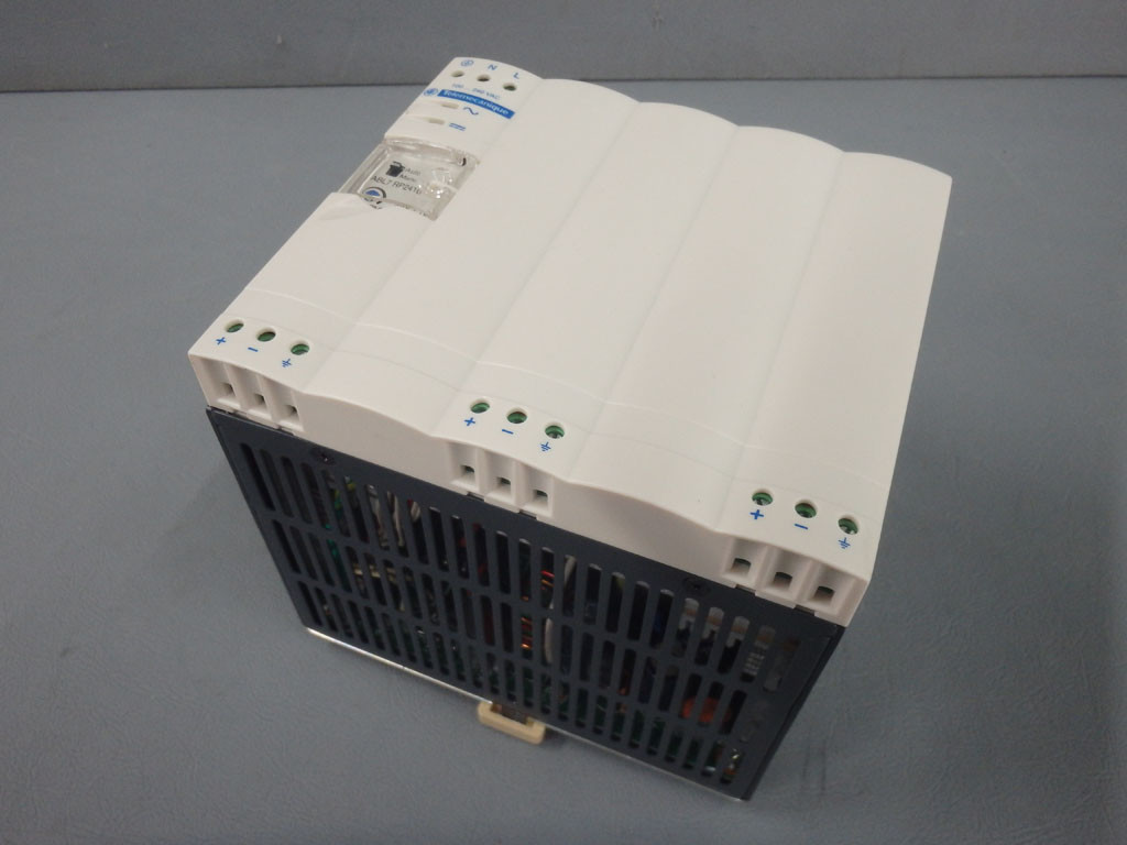 TÉLÉMÉCANIQUE  ABL7RP2410