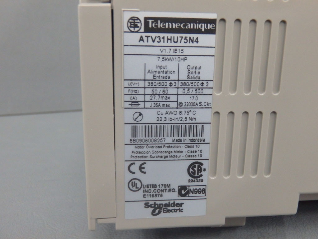 TÉLÉMÉCANIQUE  ATV31HU75N4