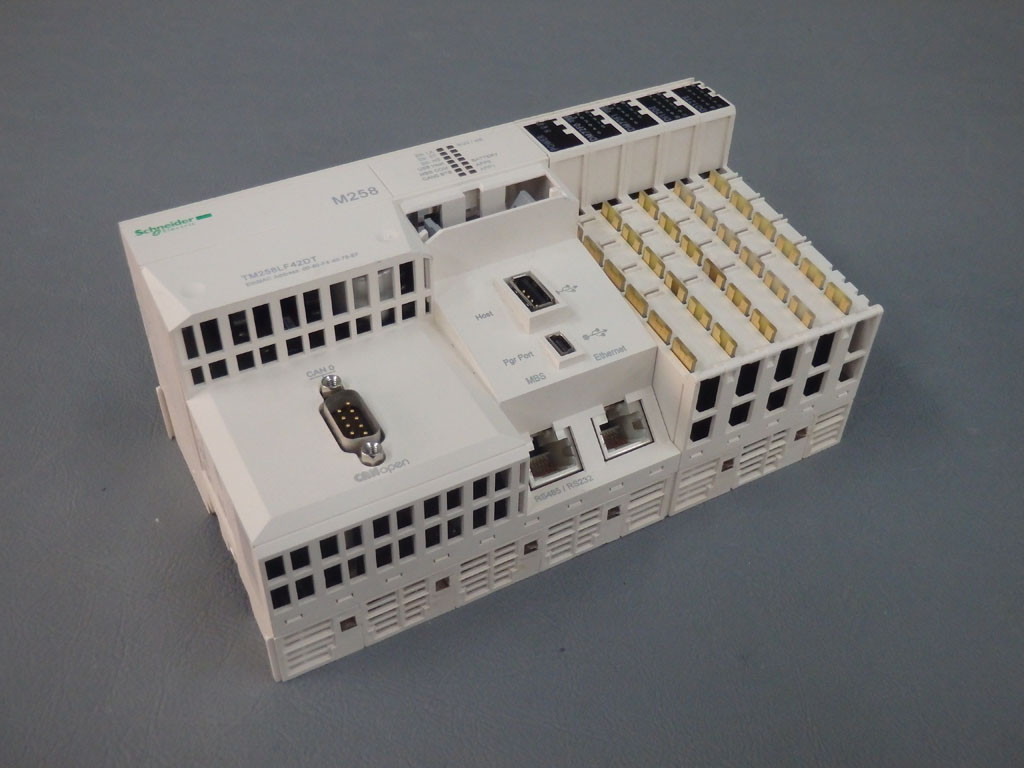 SCHNEIDER  TM258LF42DT