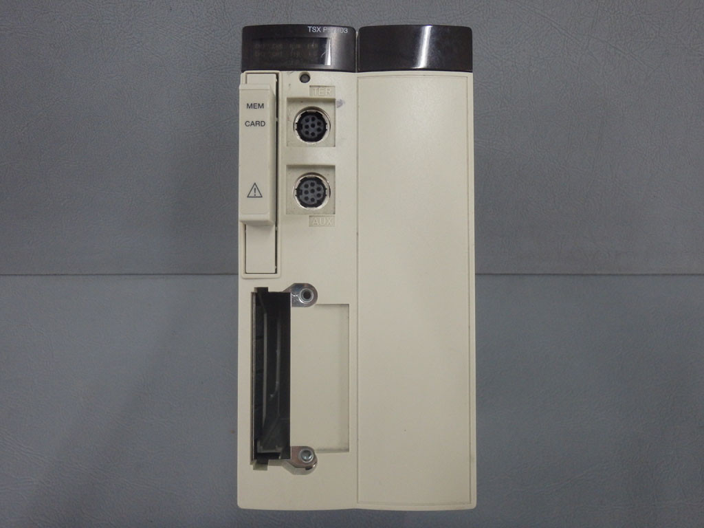 SCHNEIDER  TSXP57303M