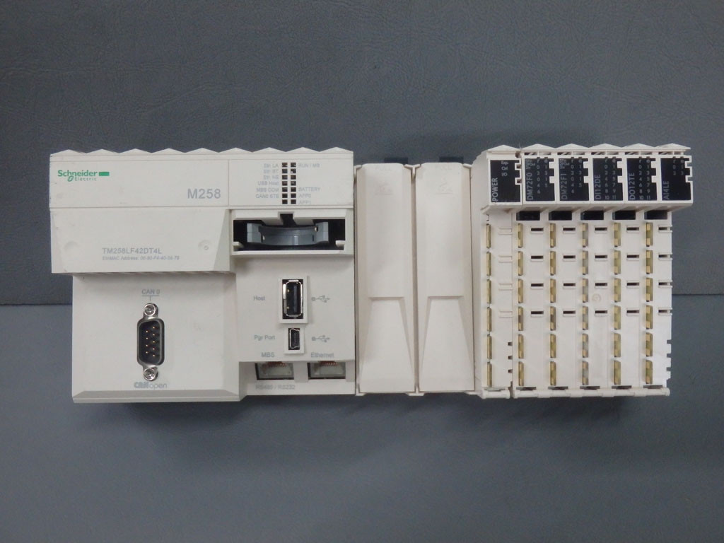 SCHNEIDER  TM258LF42DT4L