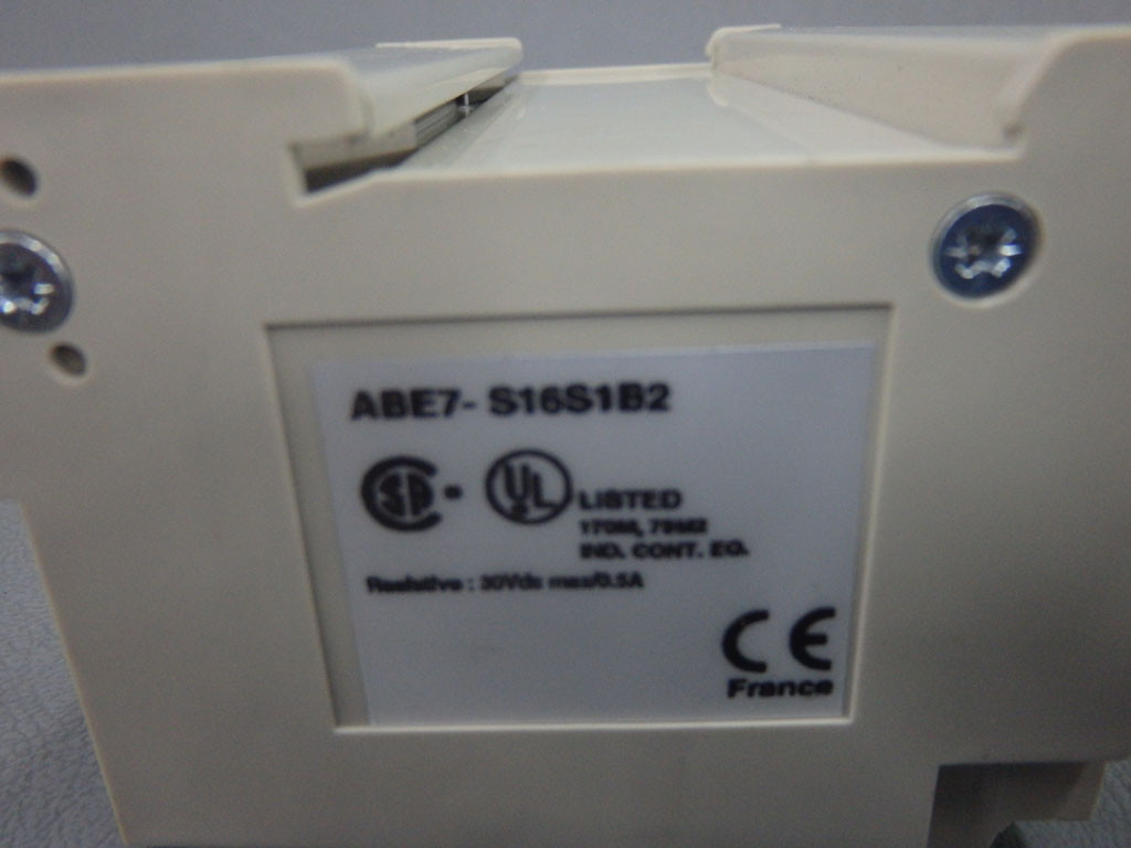 TÉLÉMÉCANIQUE  ABE7-S16S1B2