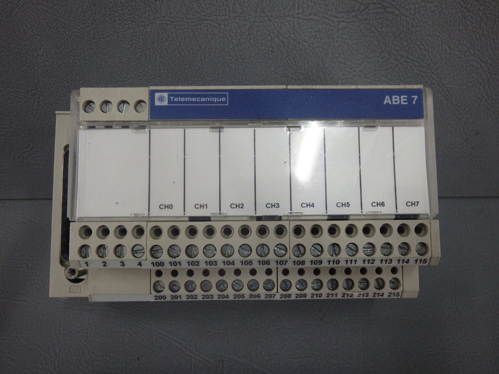 TÉLÉMÉCANIQUE  ABE7CPA02