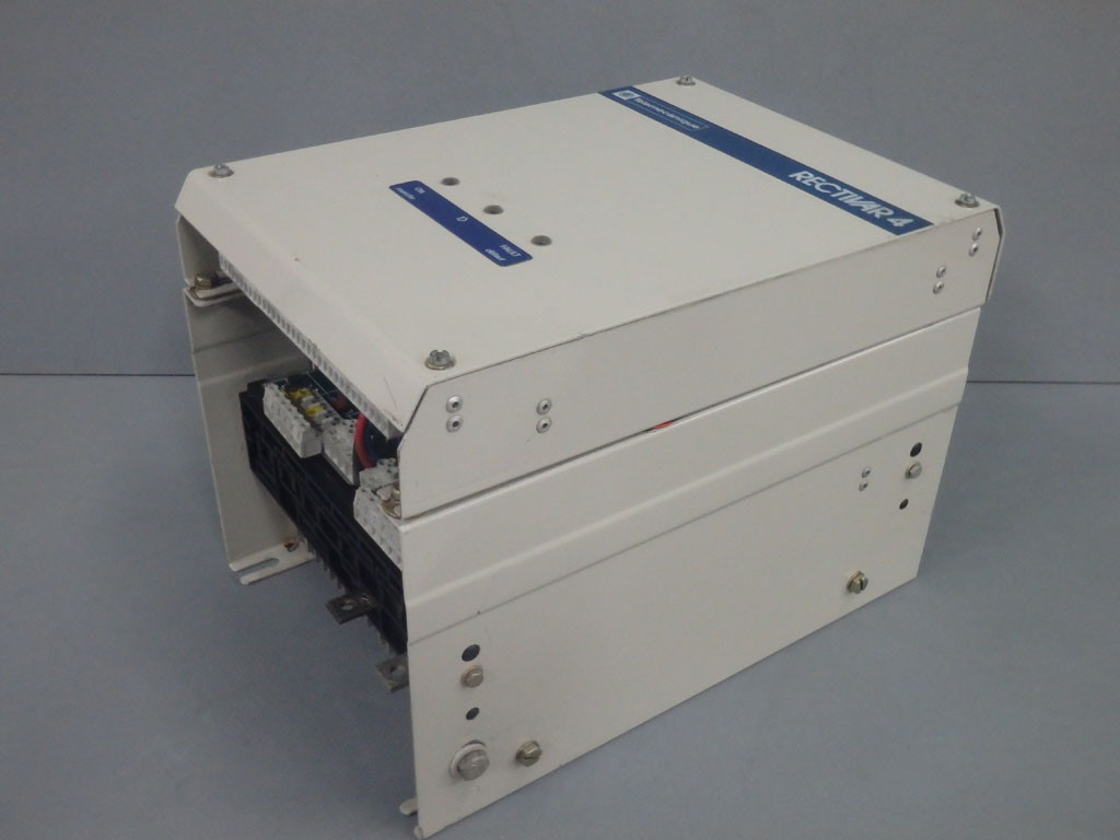 TÉLÉMÉCANIQUE  RTV64D72Q