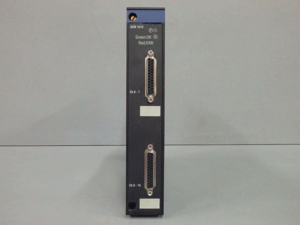 TÉLÉMÉCANIQUE  TSXAEM1613