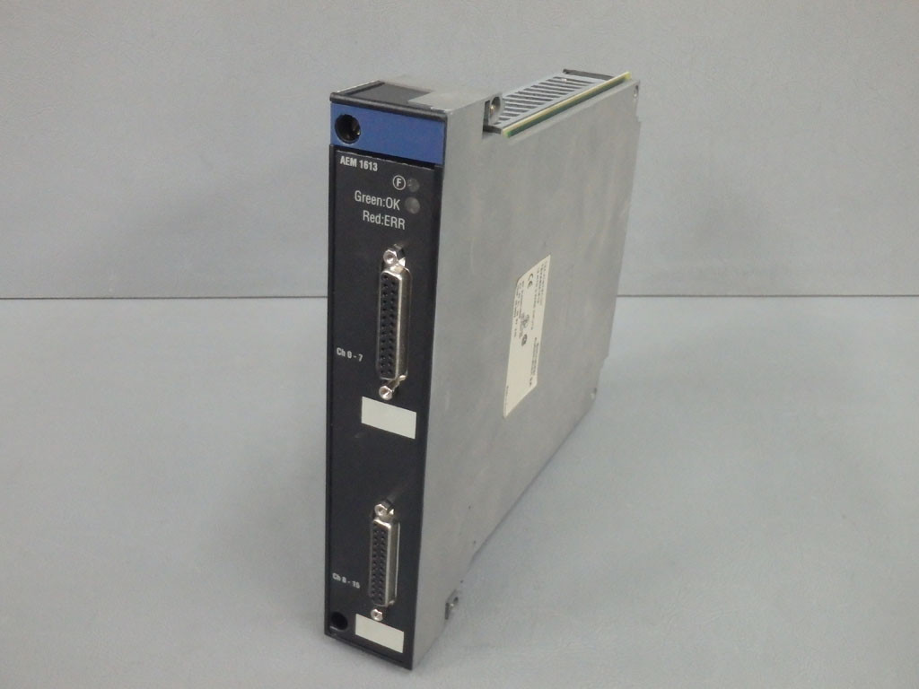 TÉLÉMÉCANIQUE  TSXAEM1613