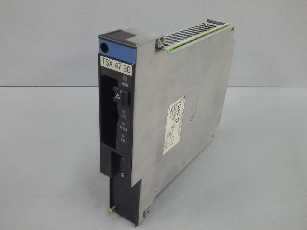 TÉLÉMÉCANIQUE  TSXP4730