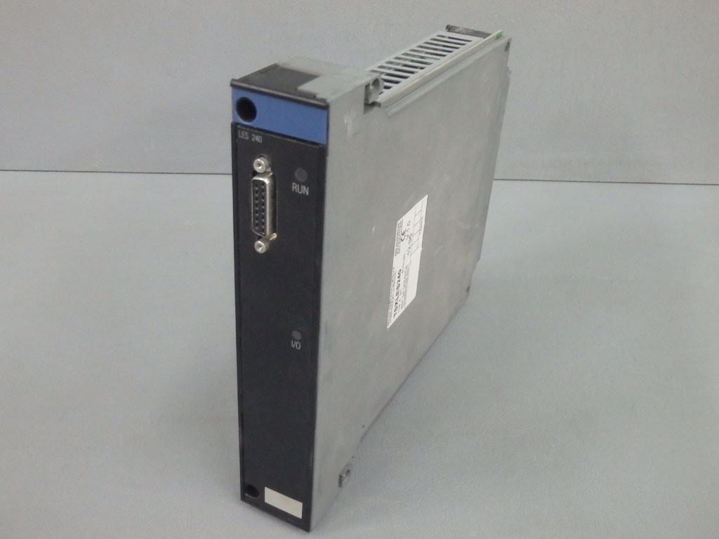 TÉLÉMÉCANIQUE  TSXLES240