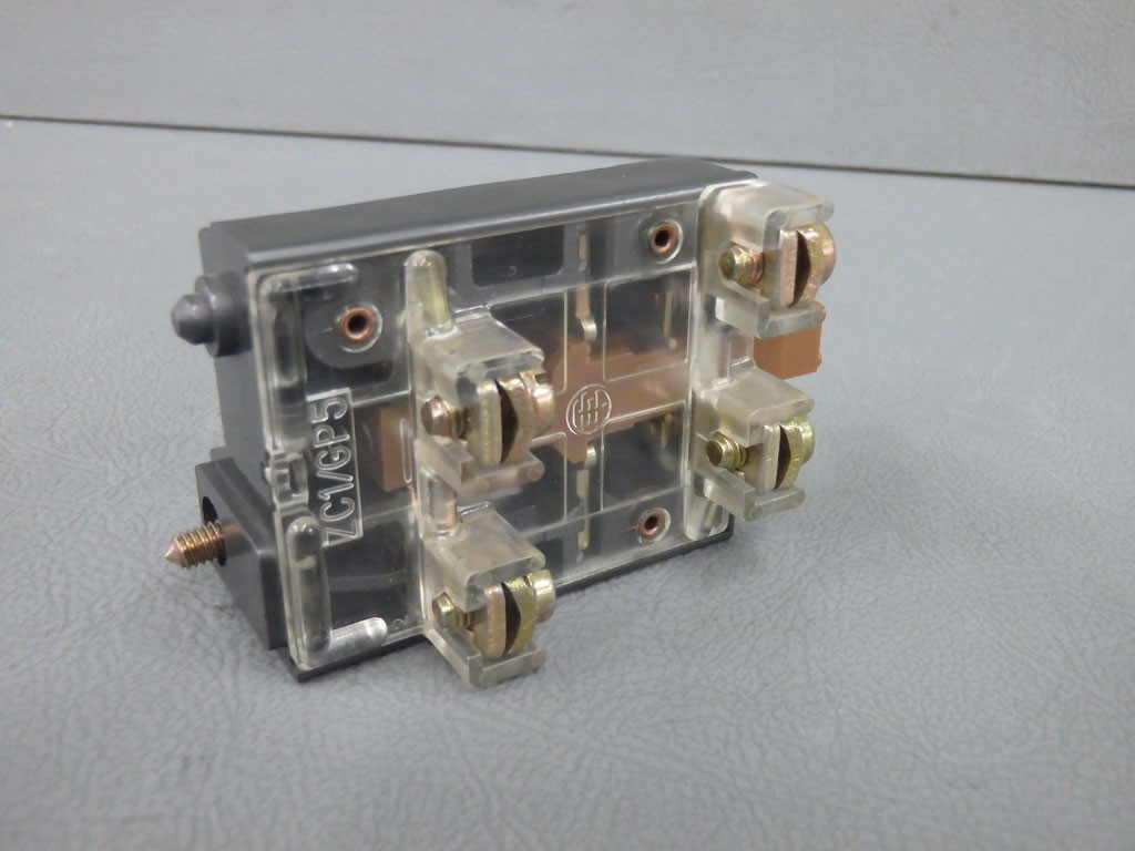 TÉLÉMÉCANIQUE  ZC1-GP5