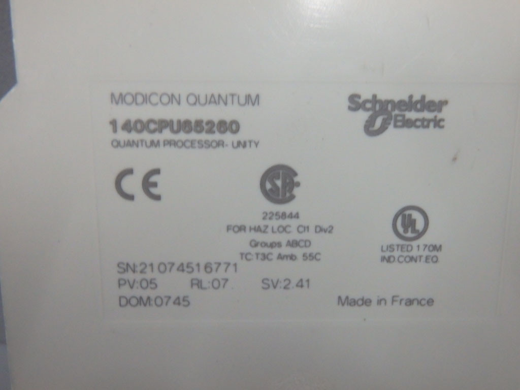 TÉLÉMÉCANIQUE  140CPU65260