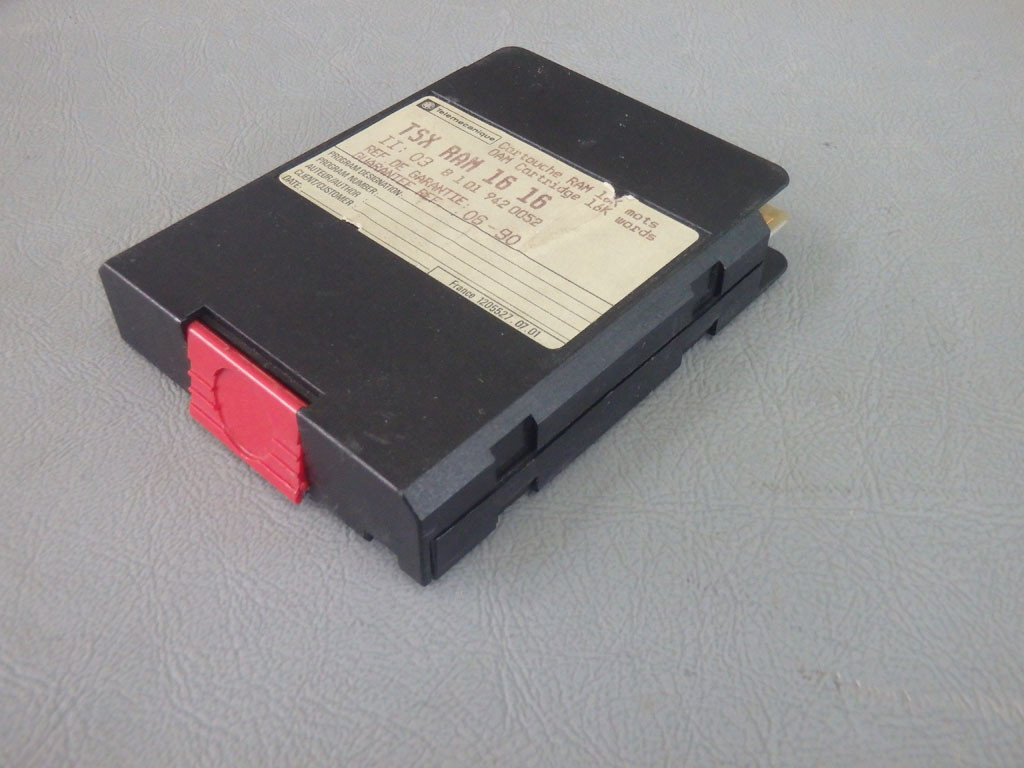 TÉLÉMÉCANIQUE  TSXRAM1616