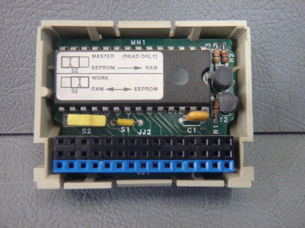 TÉLÉMÉCANIQUE  XBT-Z800004