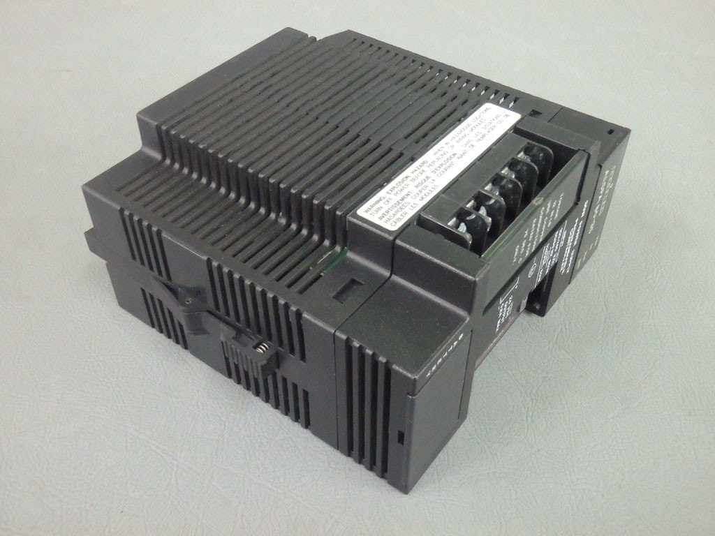 GE FANUC IC693PWR324