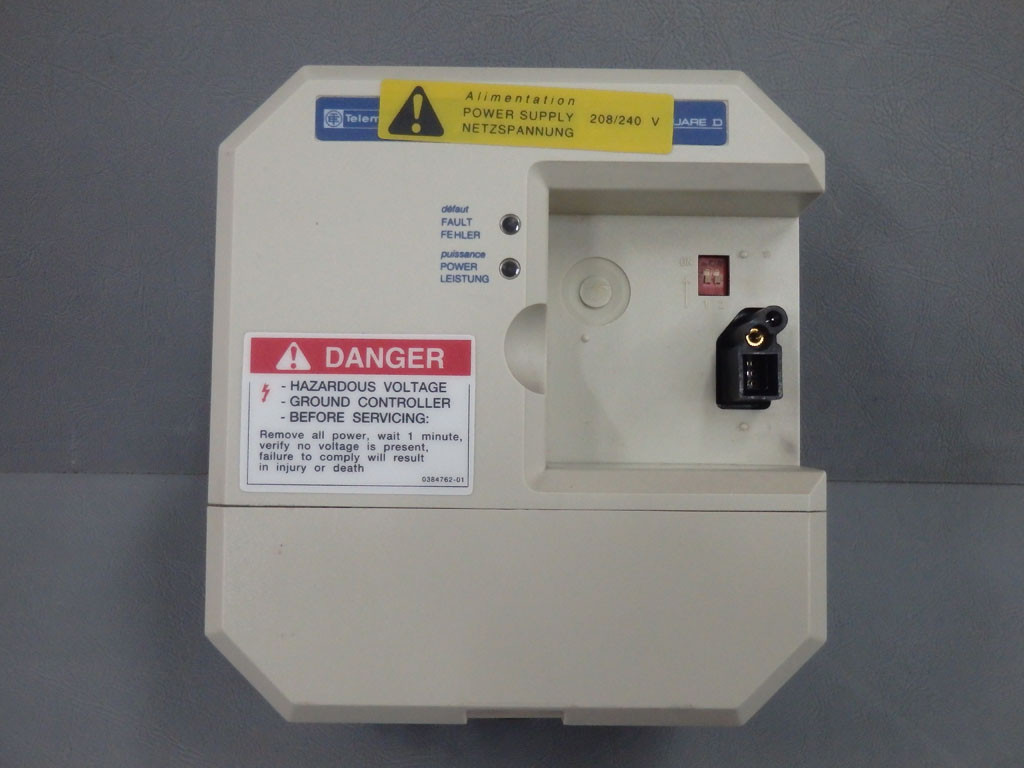 TÉLÉMÉCANIQUE  ATV16U18M2