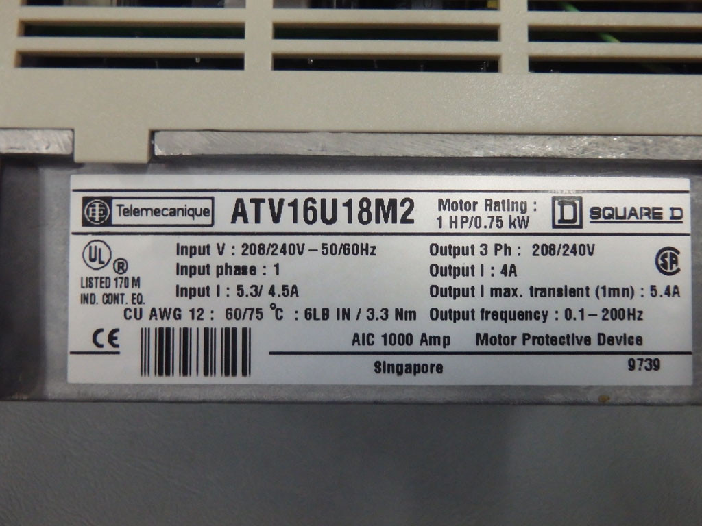 TÉLÉMÉCANIQUE  ATV16U18M2