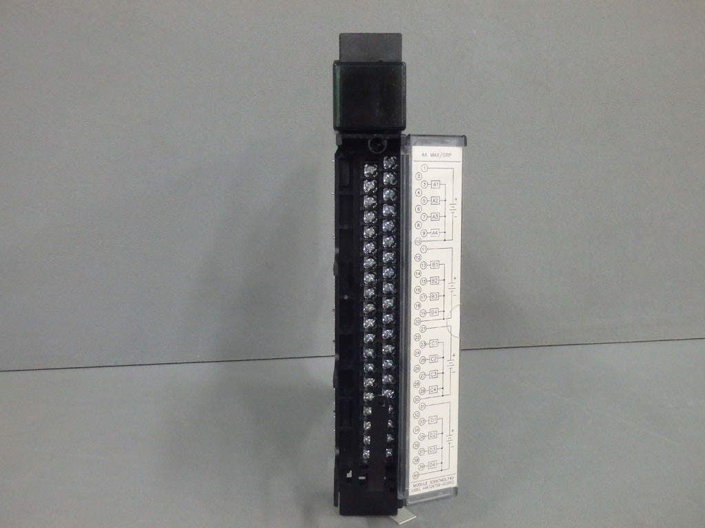 GE FANUC IC697MDL740