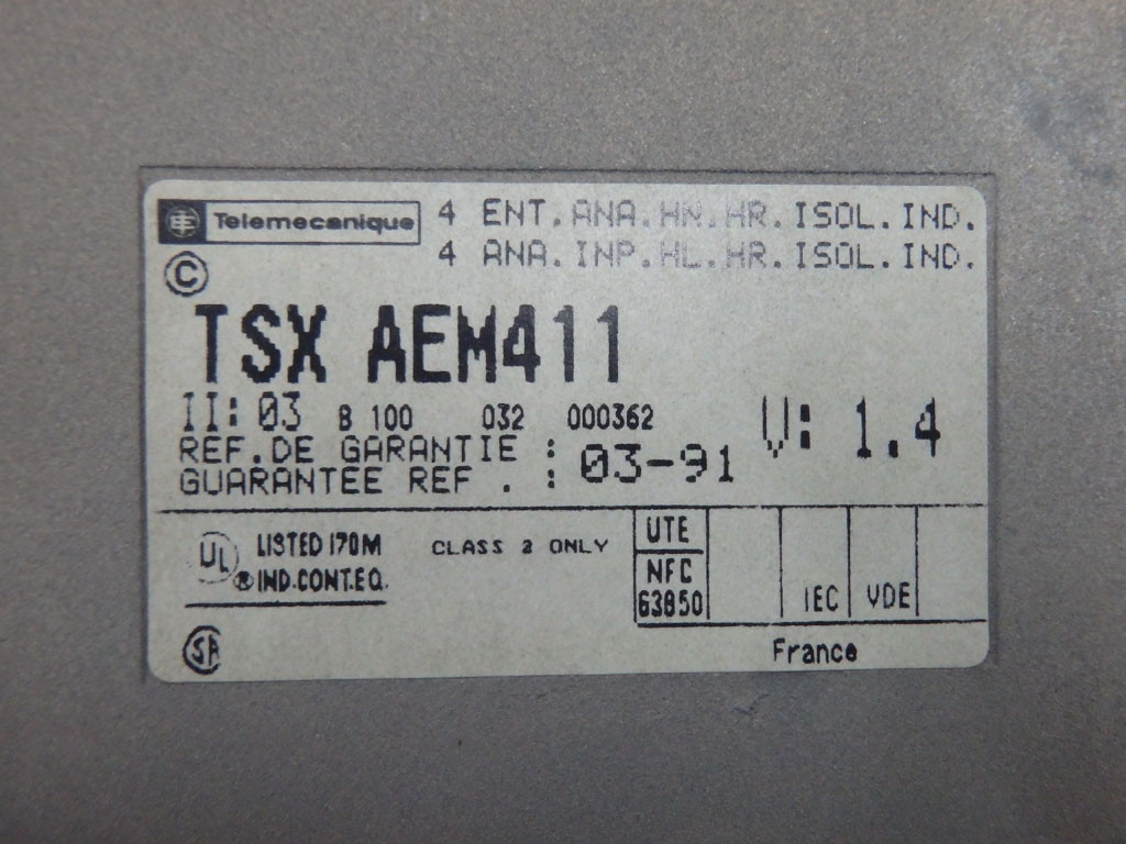 TÉLÉMÉCANIQUE  TSXAEM411