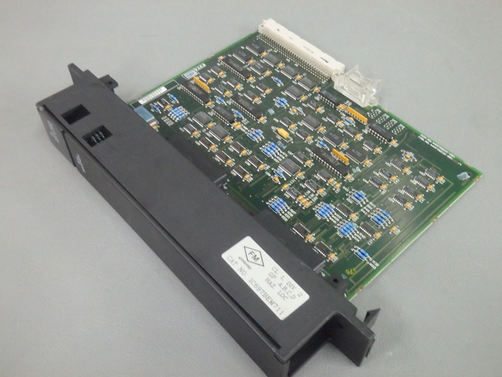 GE FANUC IC697BEM711J