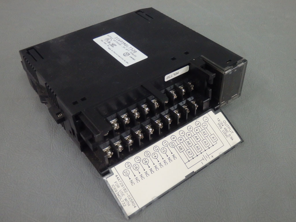 GE FANUC IC693MDL732