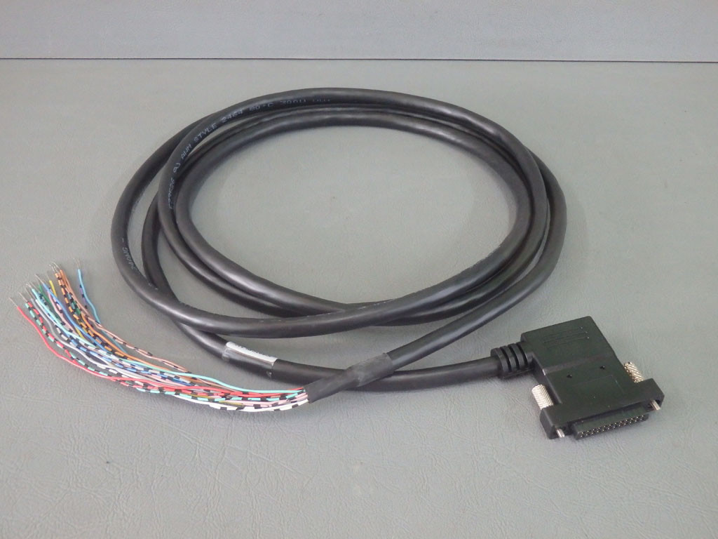 GE FANUC IC693CBL327