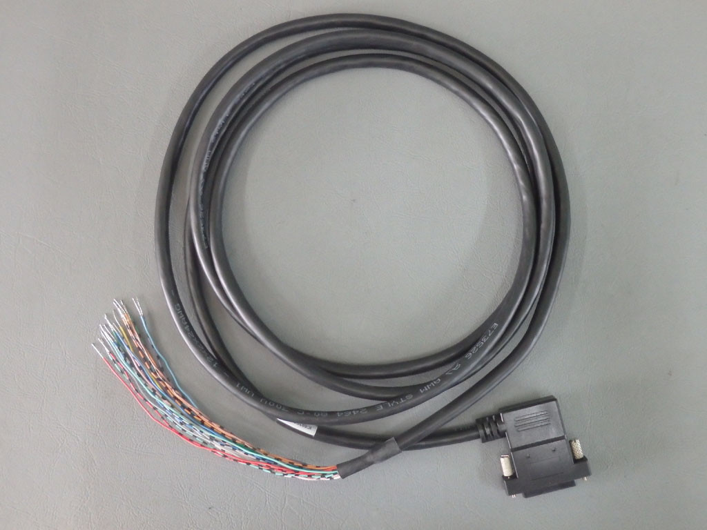 GE FANUC IC693CBL327