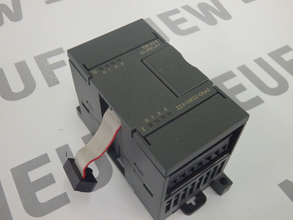 SIEMENS 6ES7223-1HF22-0XA0