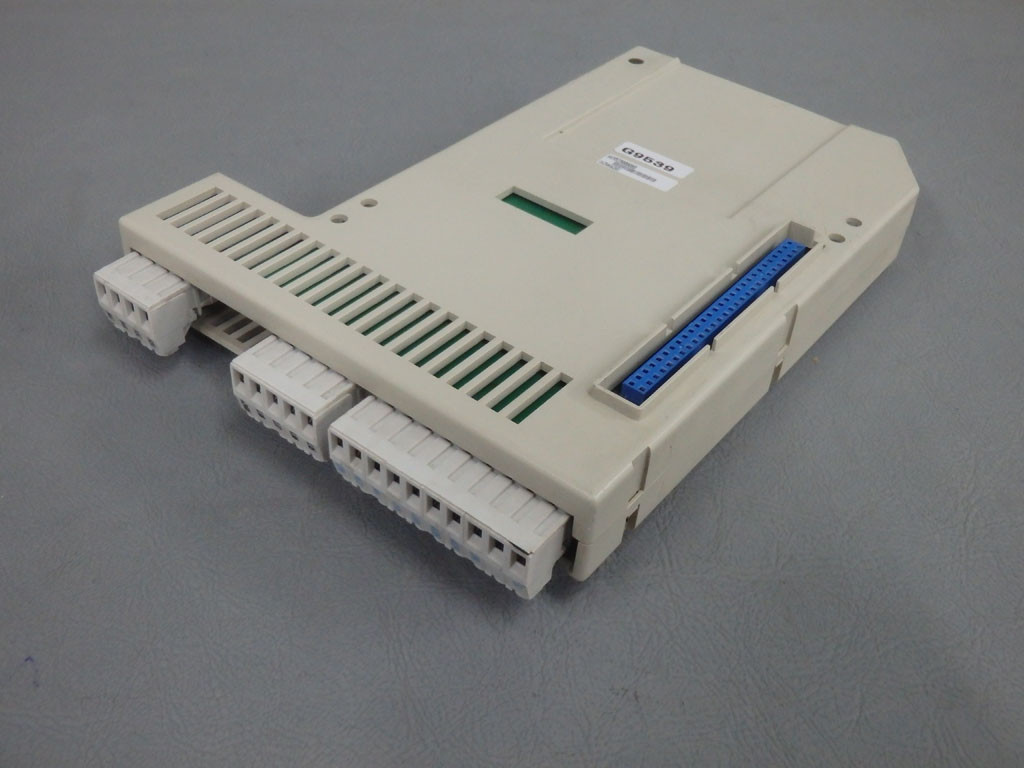 TÉLÉMÉCANIQUE  VW3-A66201