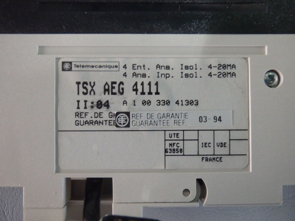 TÉLÉMÉCANIQUE  TSXAEG4111