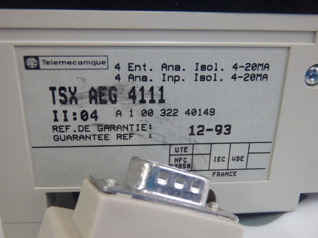 TÉLÉMÉCANIQUE  TSXAEG4111