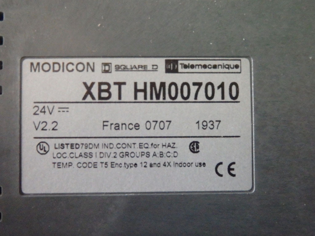 TÉLÉMÉCANIQUE  XBT-HM007010