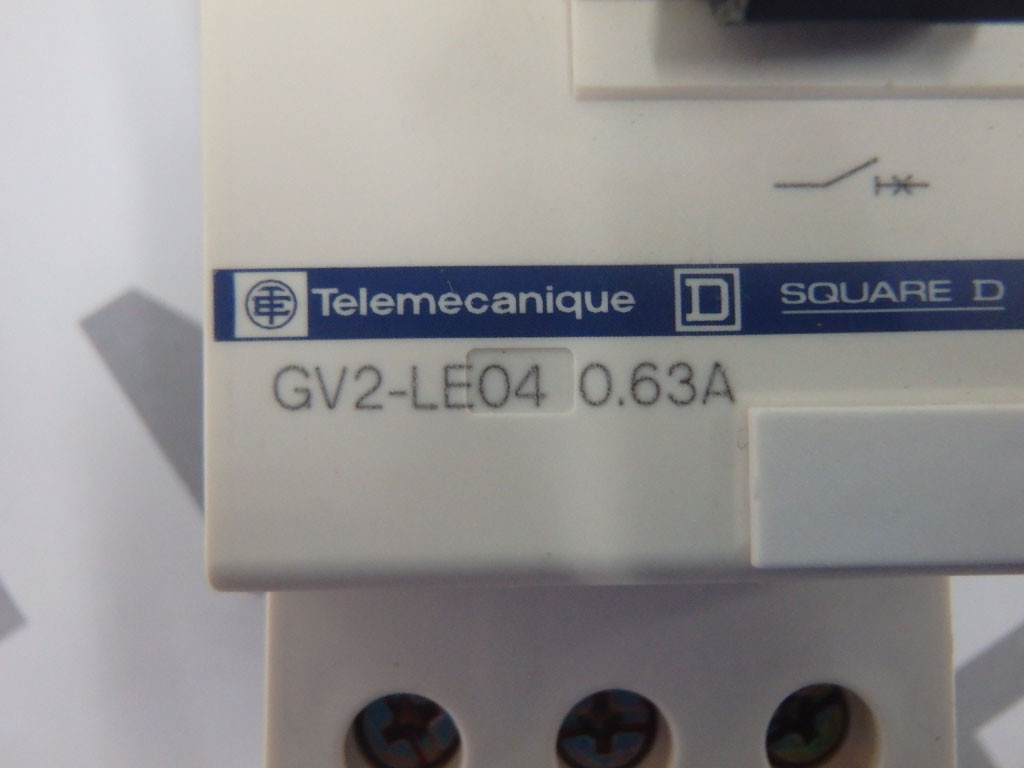 TÉLÉMÉCANIQUE  GV2LE04/063