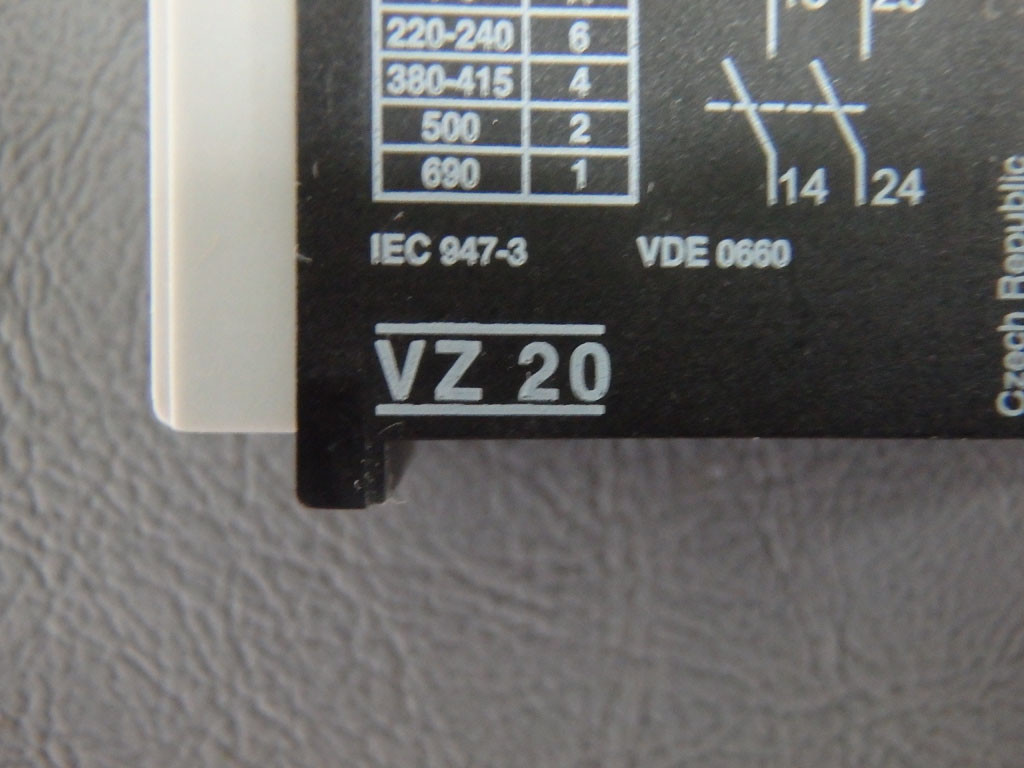 TÉLÉMÉCANIQUE  VZ20