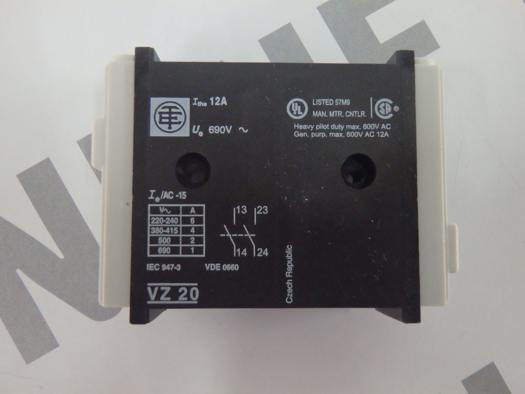 TÉLÉMÉCANIQUE  VZ20