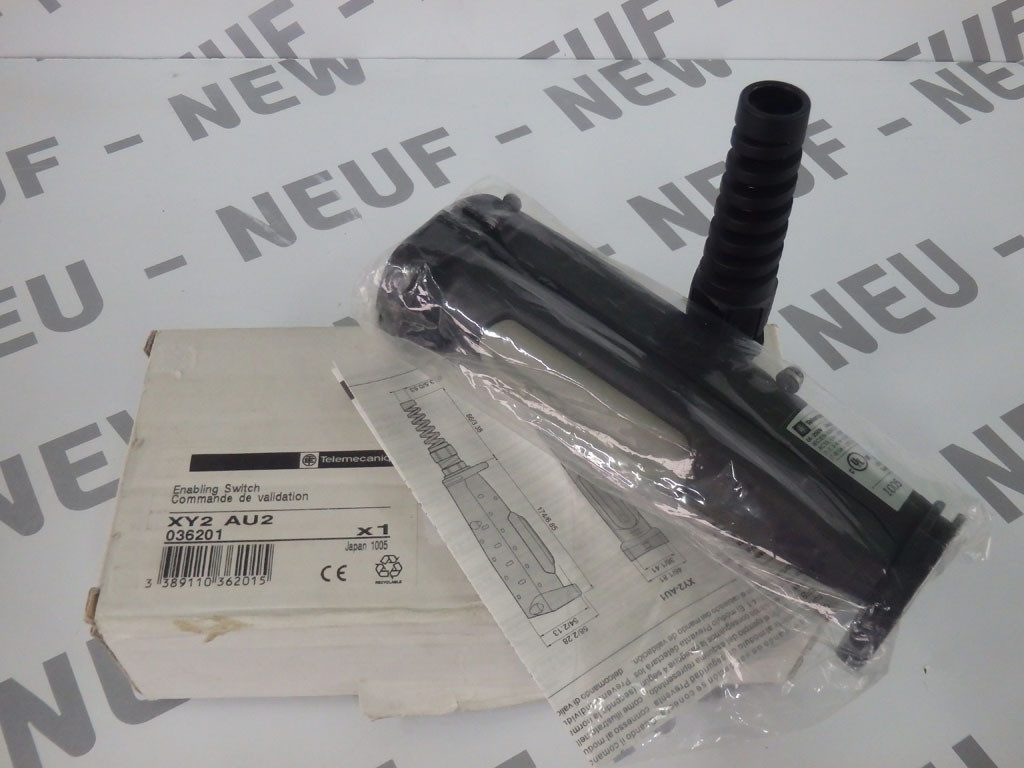 TÉLÉMÉCANIQUE  XY2AU2