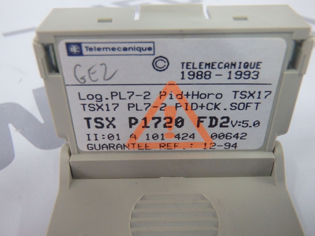 TÉLÉMÉCANIQUE  TSXP1720FD2