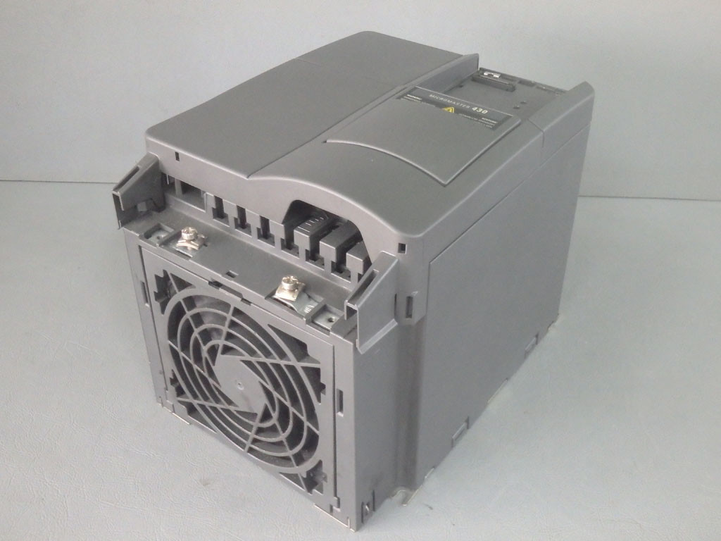 SIEMENS 6SE6430-2UD31-1CA0