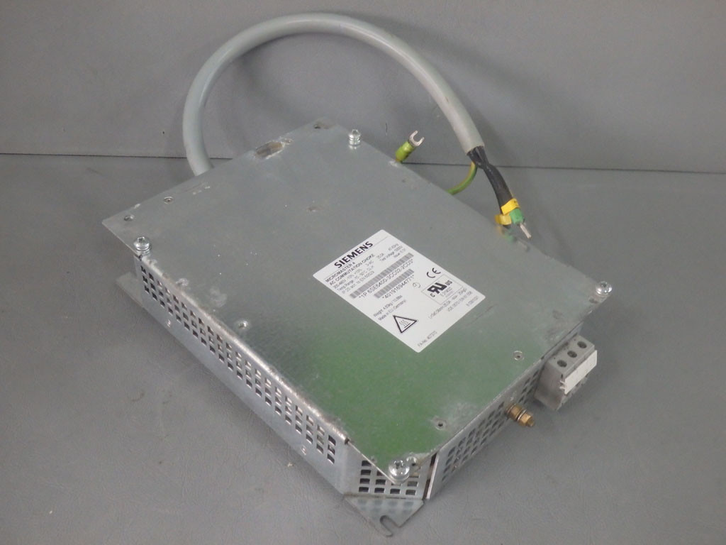 SIEMENS 6SE6400-3CC02-2CD3