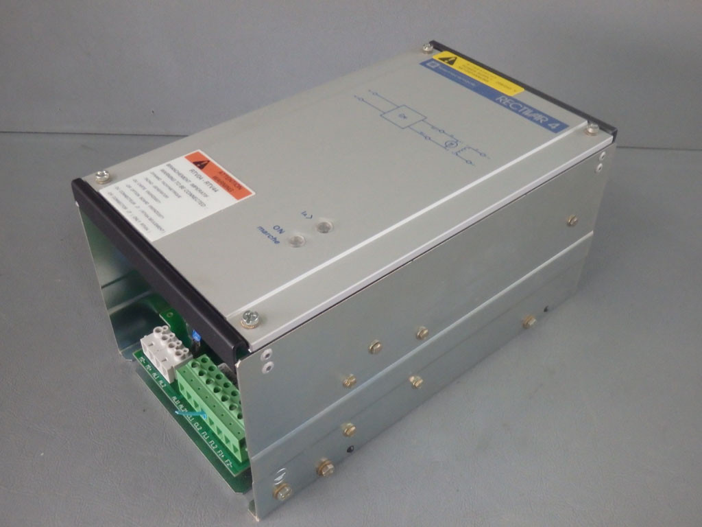 TÉLÉMÉCANIQUE  RTV44U60M