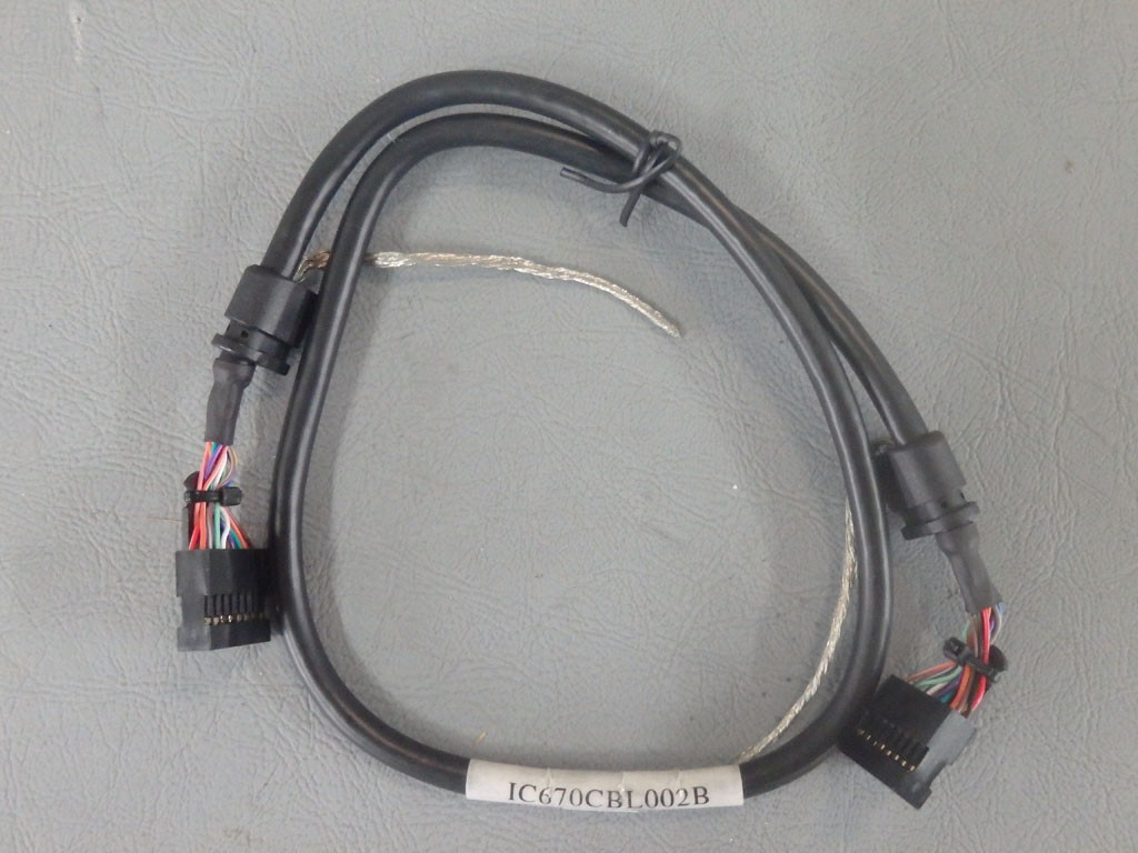 GE FANUC IC670CBL002B