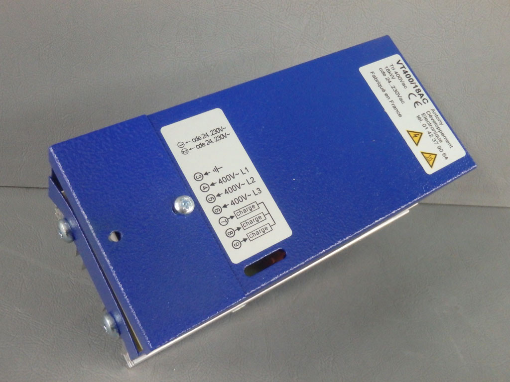 JOHNSON CONTROLS VT400/18AC