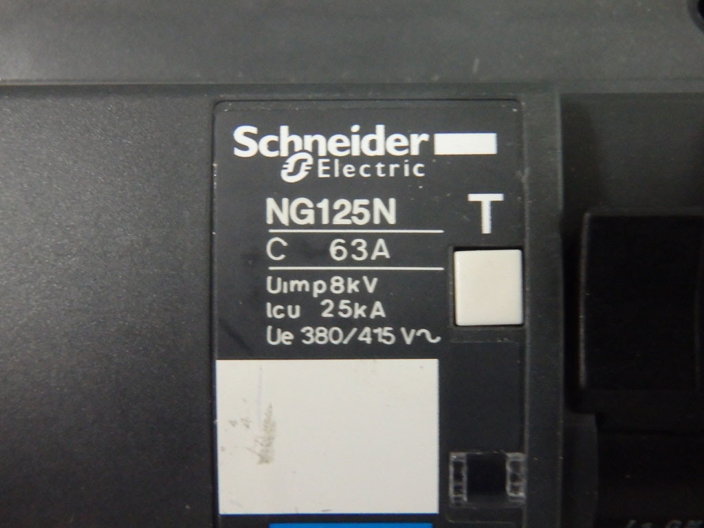 SCHNEIDER  NG125N