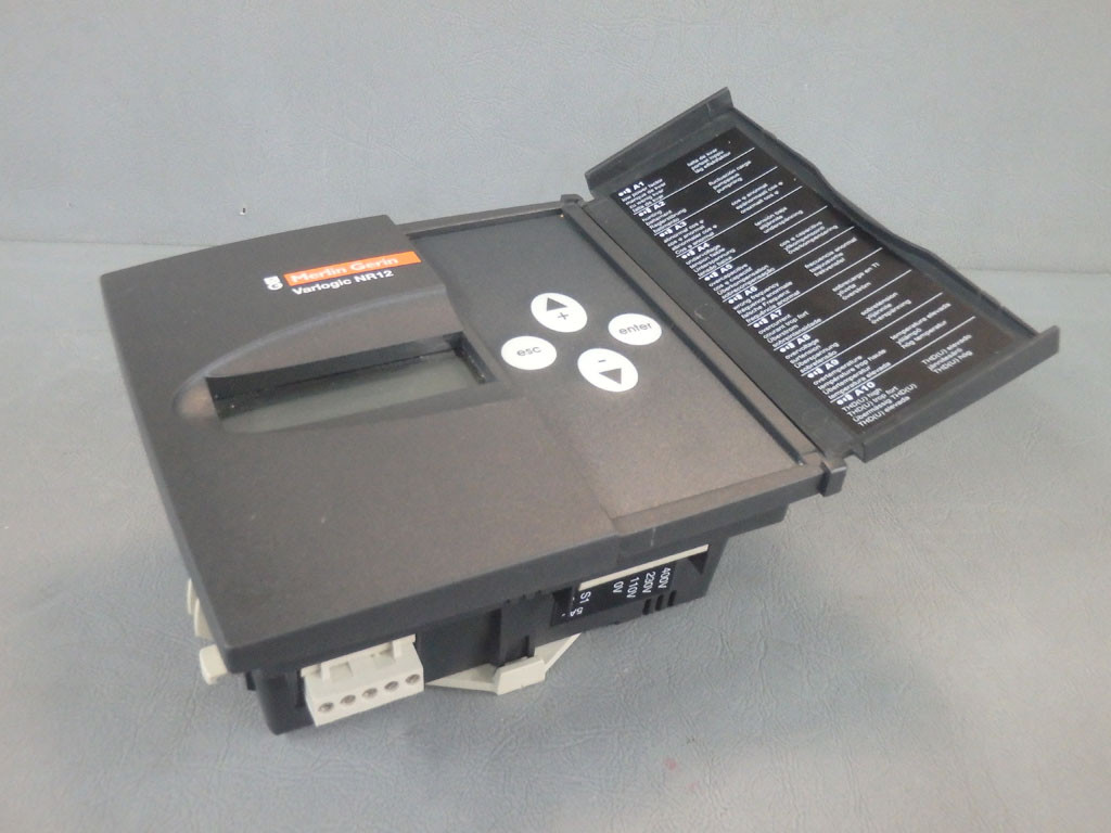 MERLIN GERIN VARLOGICNR12