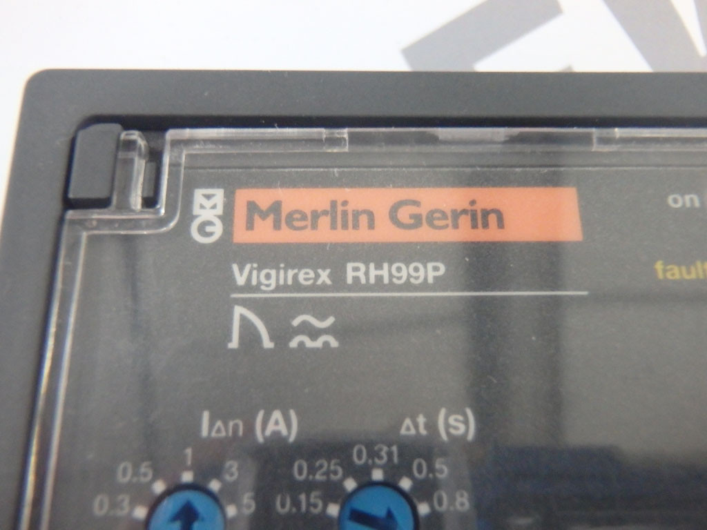 MERLIN GERIN RH99P