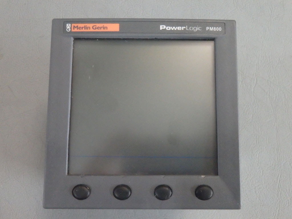 MERLIN GERIN PM800