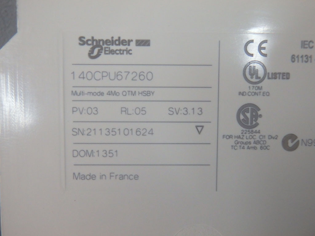 SCHNEIDER  140CPU67260
