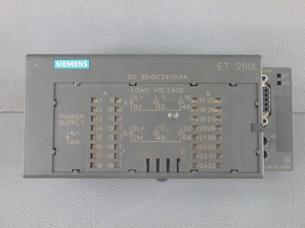 SIEMENS 6ES7132-1BL00-0XB0